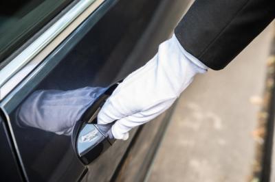 How Quality Chauffeurs Make Ground Transportation Safe, Reliable and Less Stressful
