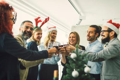 Tips for Planning a Memorable Company Holiday Party